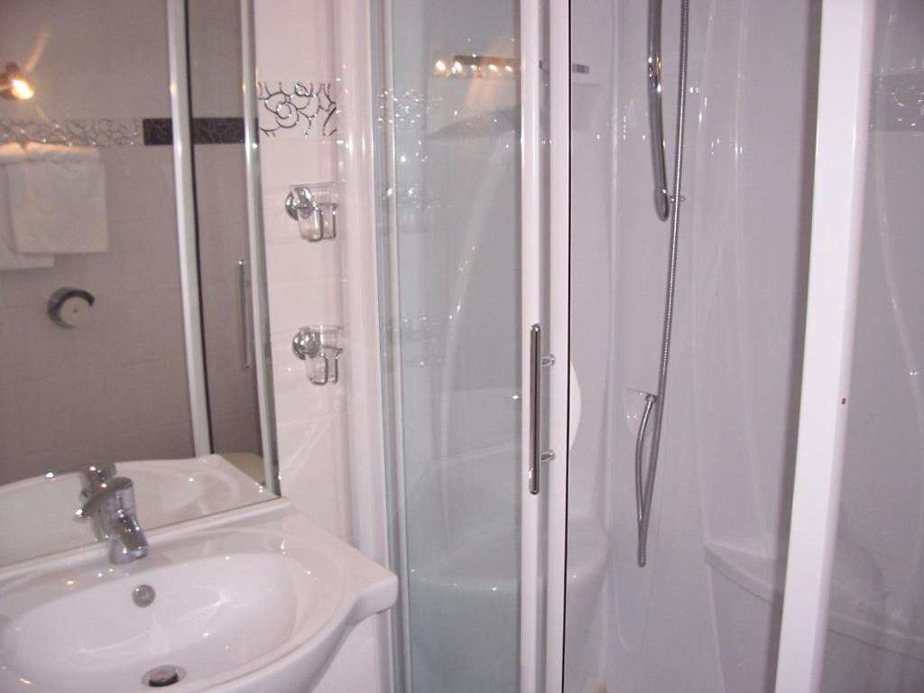 Hotel Beausejour Barbotan-les-Thermes Rum bild